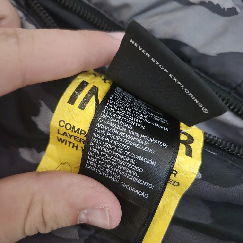 The North Face Boys Camo Reversible Fleece Puffer Jacket Size L (14/16)